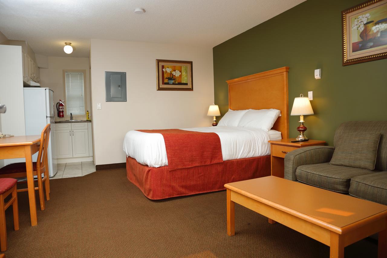 Chateau Motel Edmonton Kültér fotó